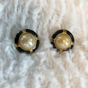 Vintage Black & Gold Earrings